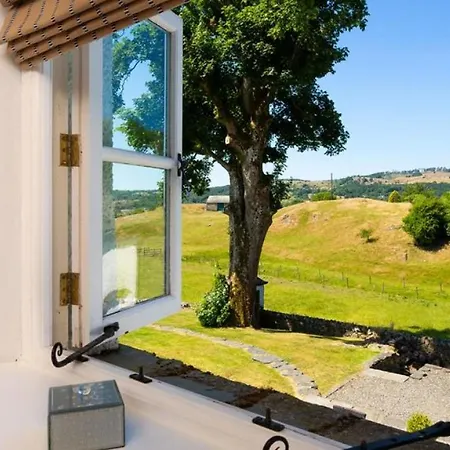 The Low House * Crosthwaite