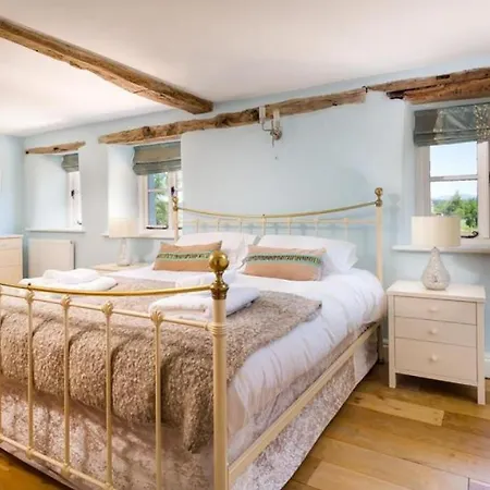 The Low House Crosthwaite